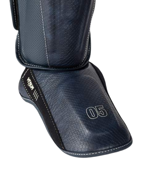 Venum Shin guards Impact Evo Scales Midnight Blue