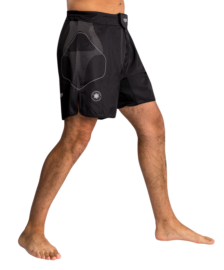 Venum Fight Shorts Nexus Black/Silver