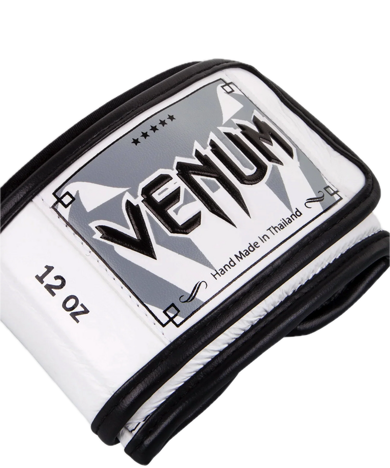 Venum Boxing gloves Giant 3.0 Leather White/Black