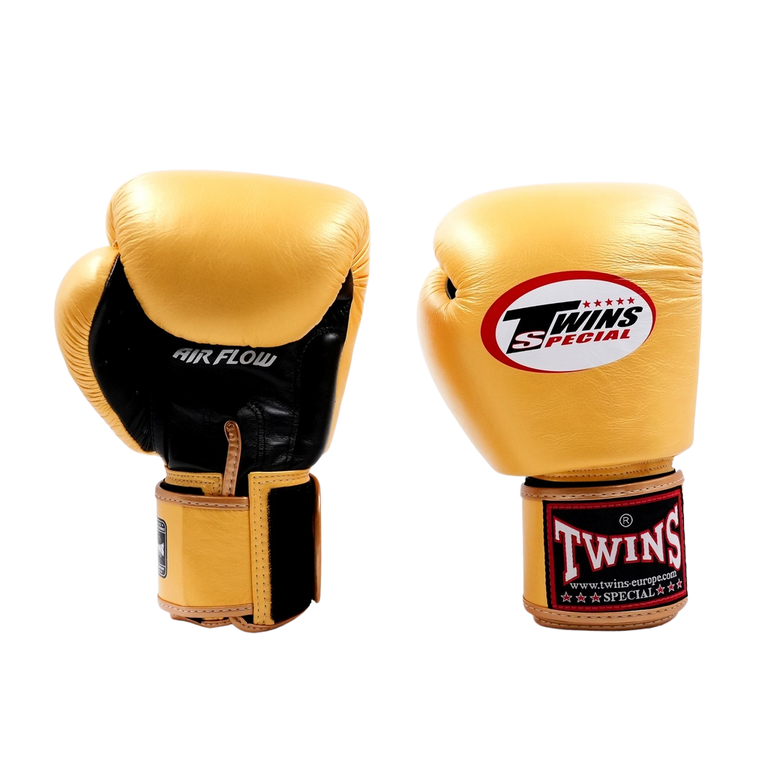 Twins Boxing gloves BGVL 3 AIR Black/Gold