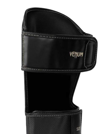 Venum Kickboxing Set Impact Evo Scales Black