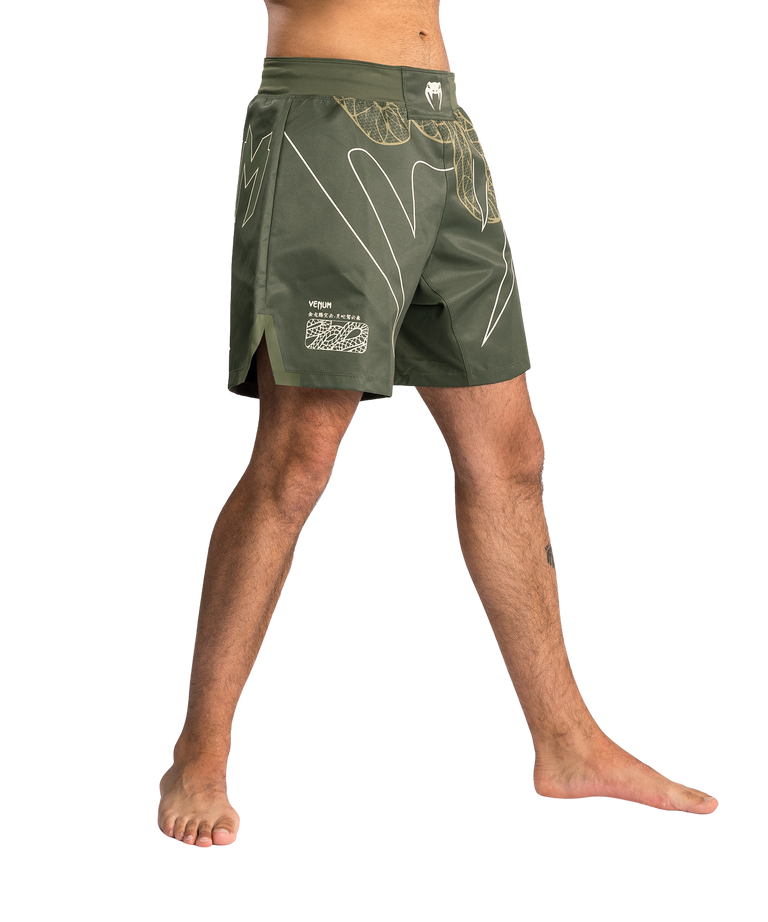 Venum Fightshort Serpenti Khaki/Bronze/Ivory