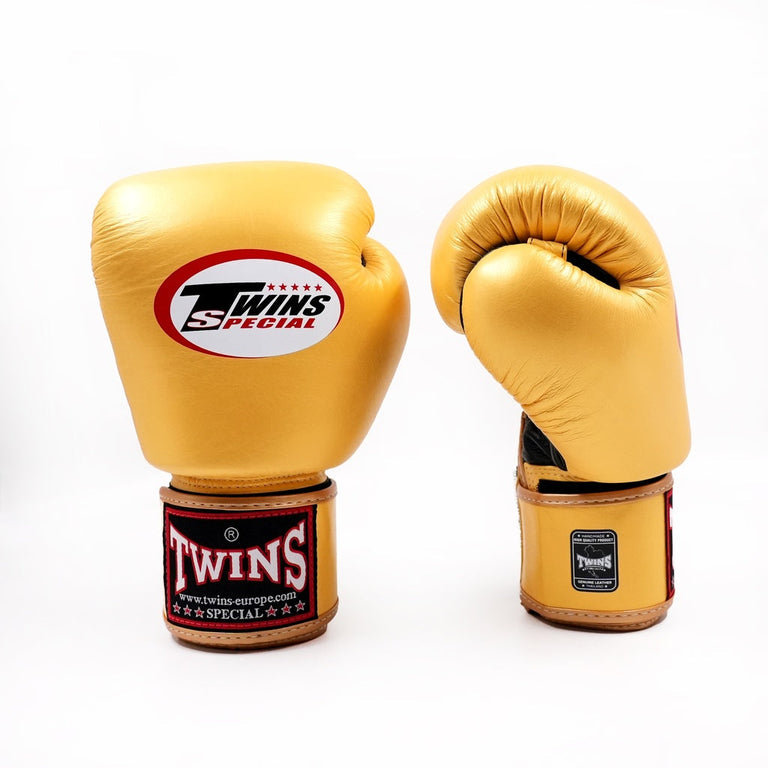 Twins Boxing gloves BGVL 3 AIR Black/Gold