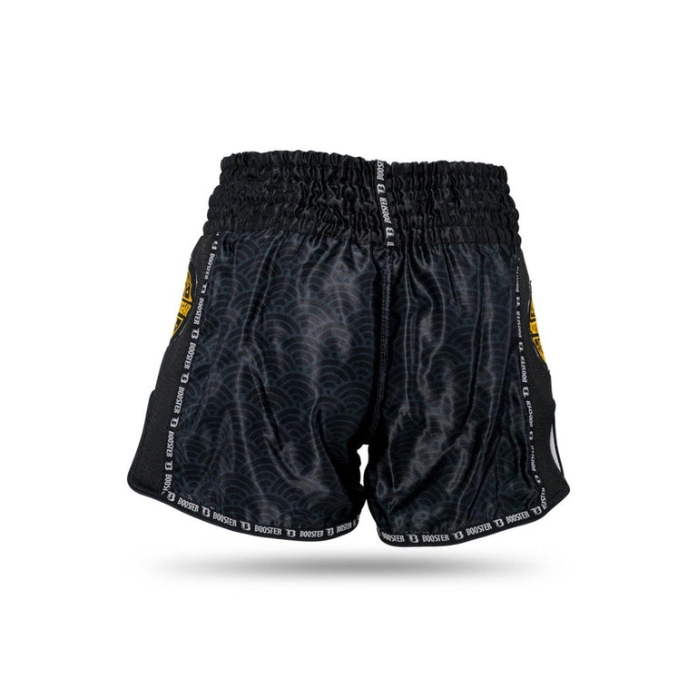 Booster Kickboxing shorts TBT Slugger Wave Black/Gold