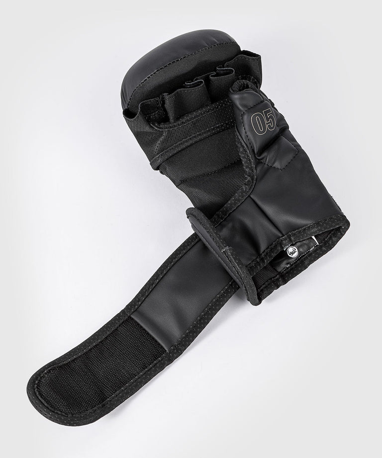 Venum MMA Gloves Sparring Impact Evo Black