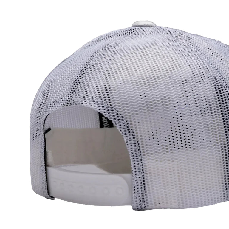 Venum Cap Trucker Snow White