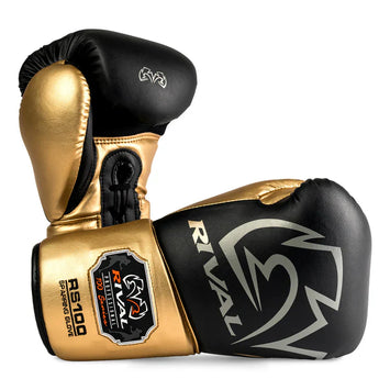 Rival Boxing Gloves RS100 Professional Black/Gold - 16oz S