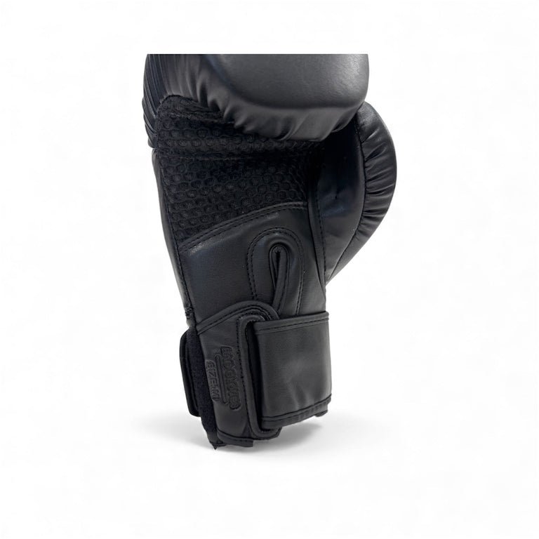 Rumble Bag gloves R-Line Pro Black