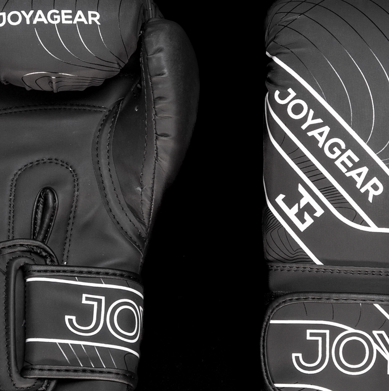 Joya Gear Boxing Gloves Essential Black/White