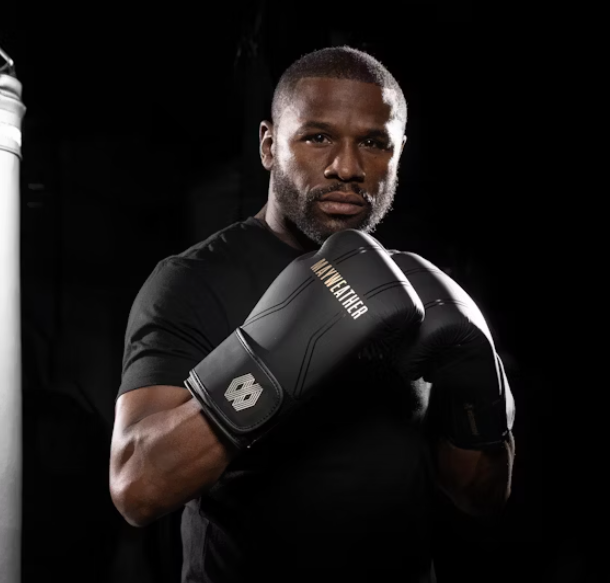 Hayabusa Boxing Gloves Mayweather Contender Black/Gold