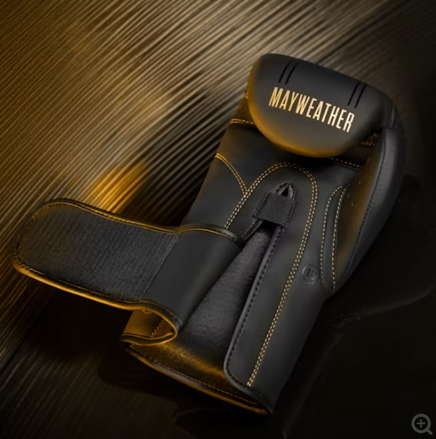 Hayabusa Boxing Gloves Mayweather Contender Black/Gold