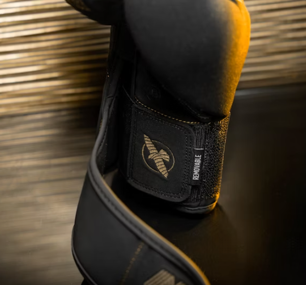 Hayabusa Boxing Gloves Mayweather Black/Gold