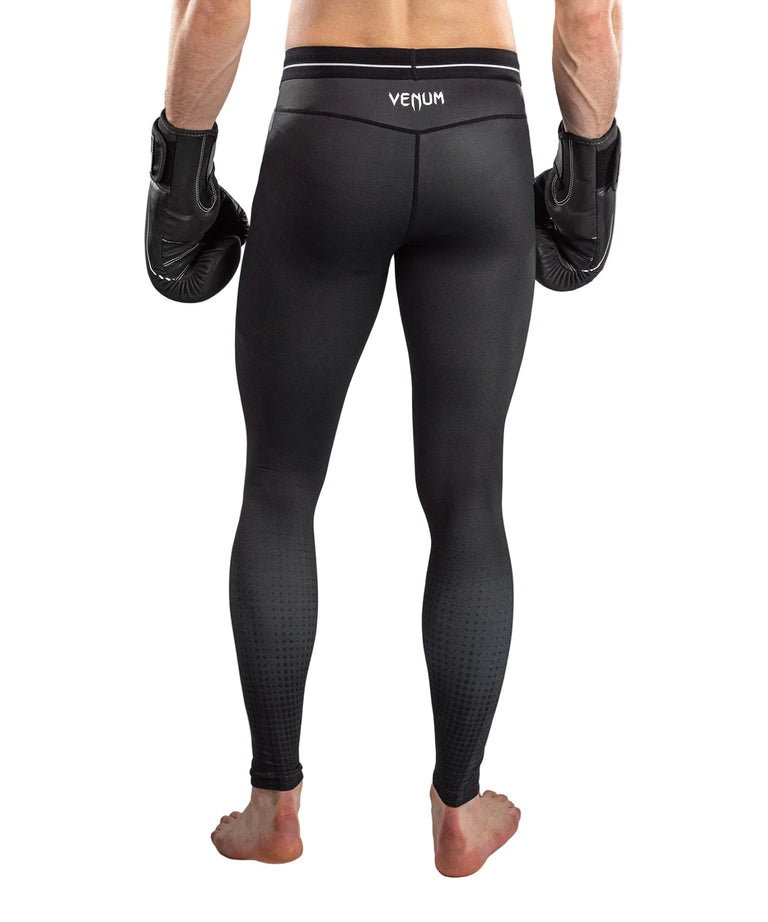 Venum Stealth Spats Black/White