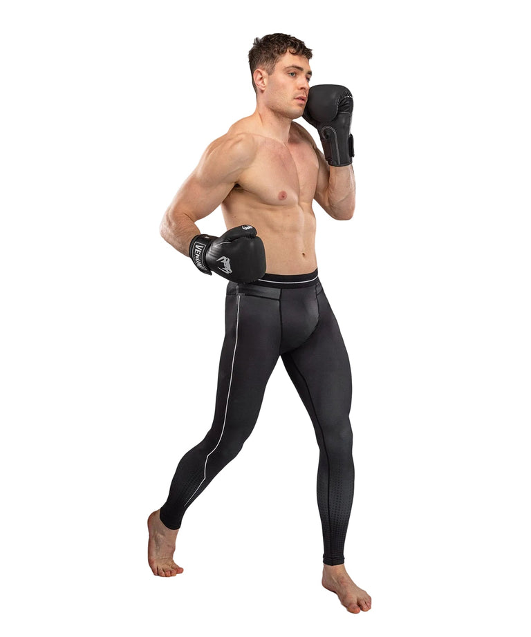 Venum Stealth Spats Black/White