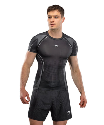 Venum Stealth Rashguard Short Sleeve Black/White