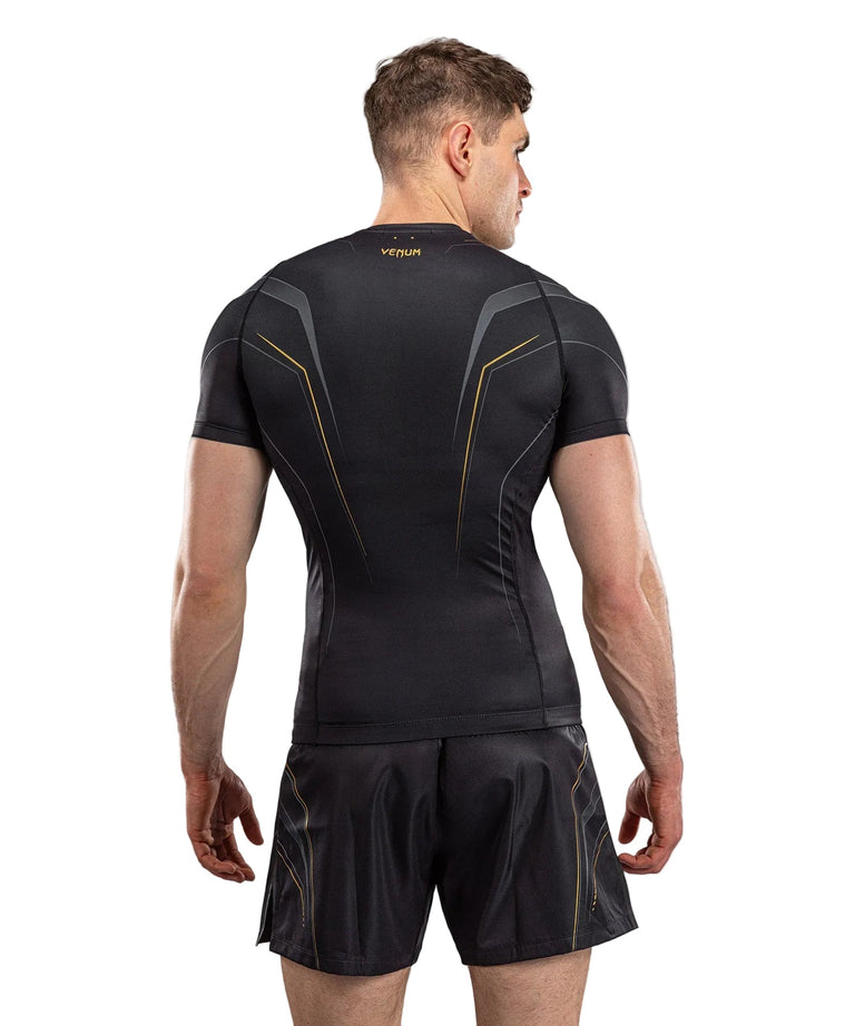 Venum Streamline Rashguard Short Sleeve Black/Gold