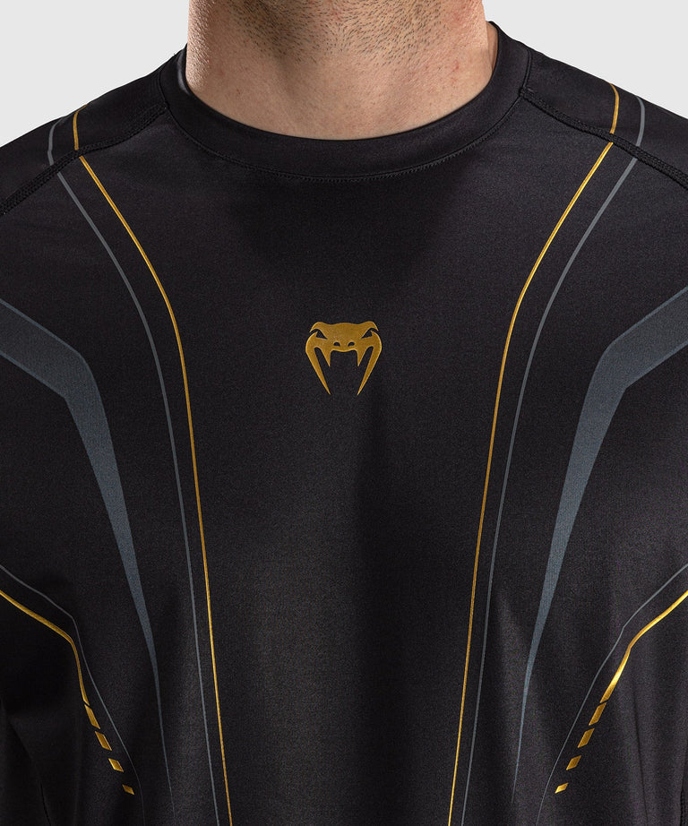 Venum Streamline Dry-Tech T-Shirt Black/Gold