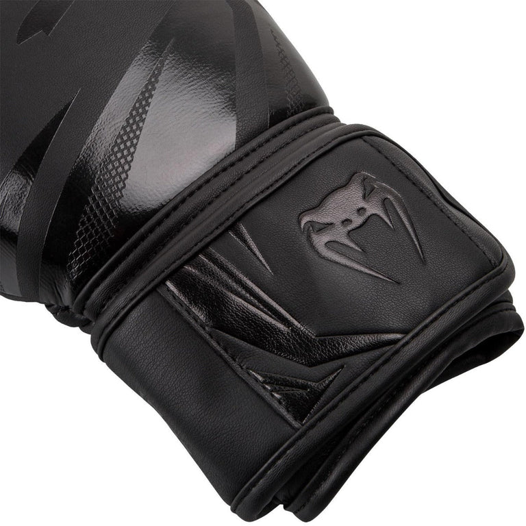 Rumble/Venum Kickboxing Set Beginner Challenger
