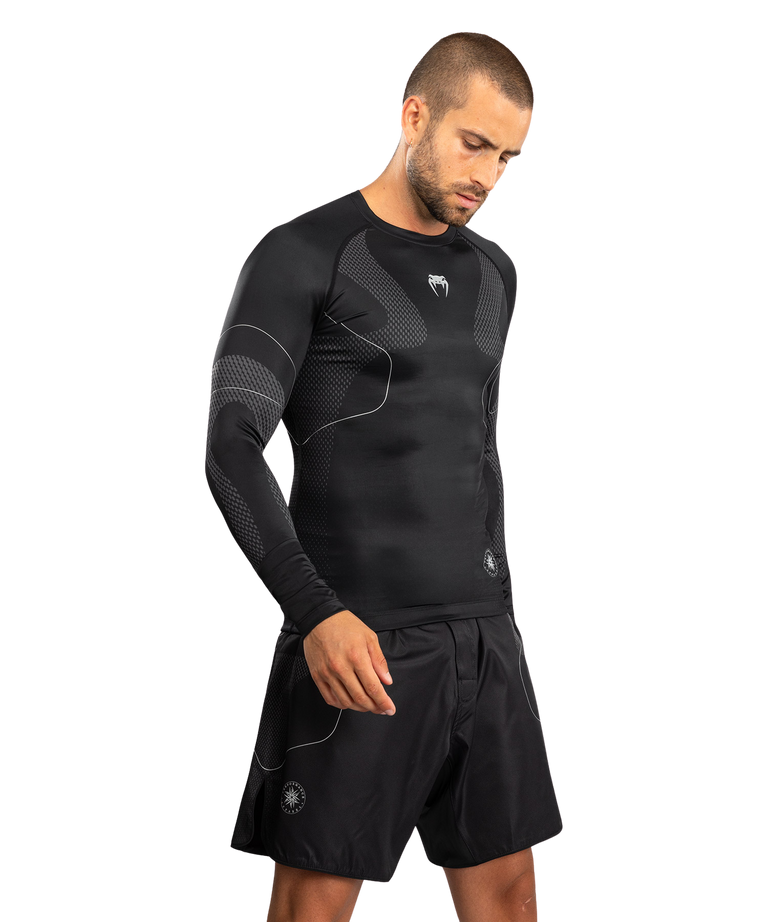 Venum Rashguard Nexus Long Sleeve Black/Silver