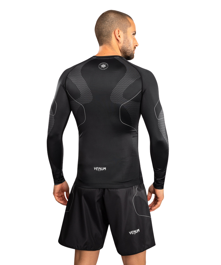 Venum Rashguard Nexus Long Sleeve Black/Silver