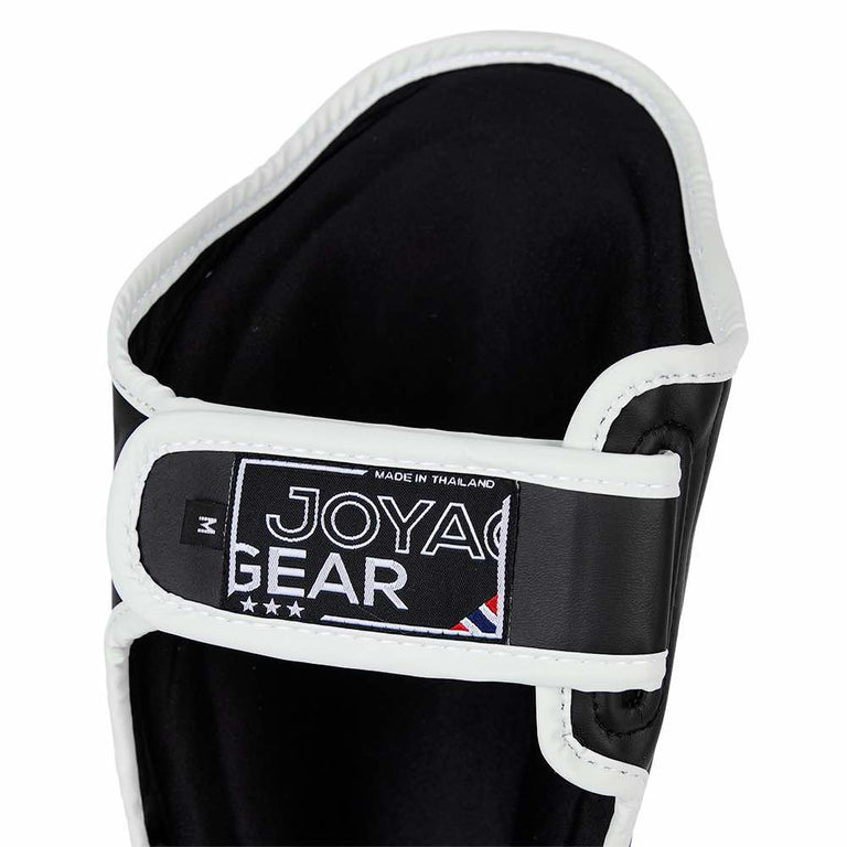 Joya Gear Shin guards Strike Black