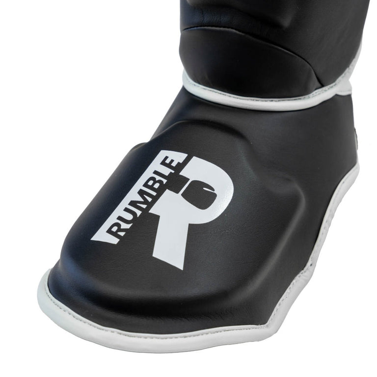 Rumble Shin guards Exclusive Black-White 2.0