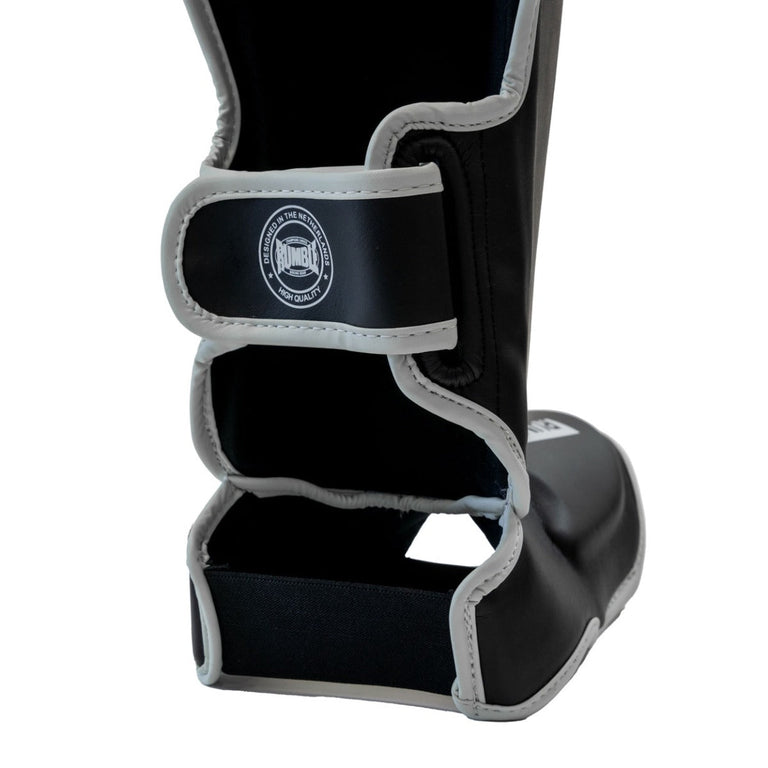 Rumble Shin guards Exclusive Black-White 2.0