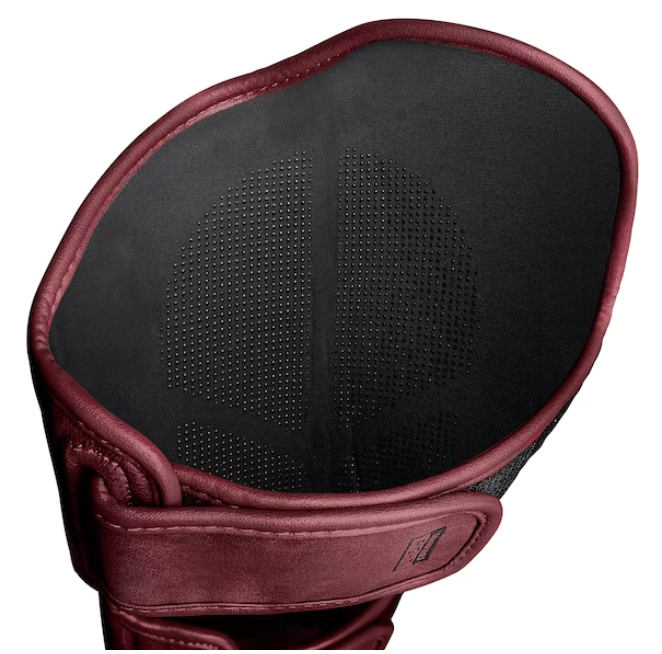 Hayabusa Shin guards T3 LX Crimson