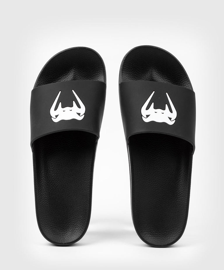 Venum Slippers Classic Black-White